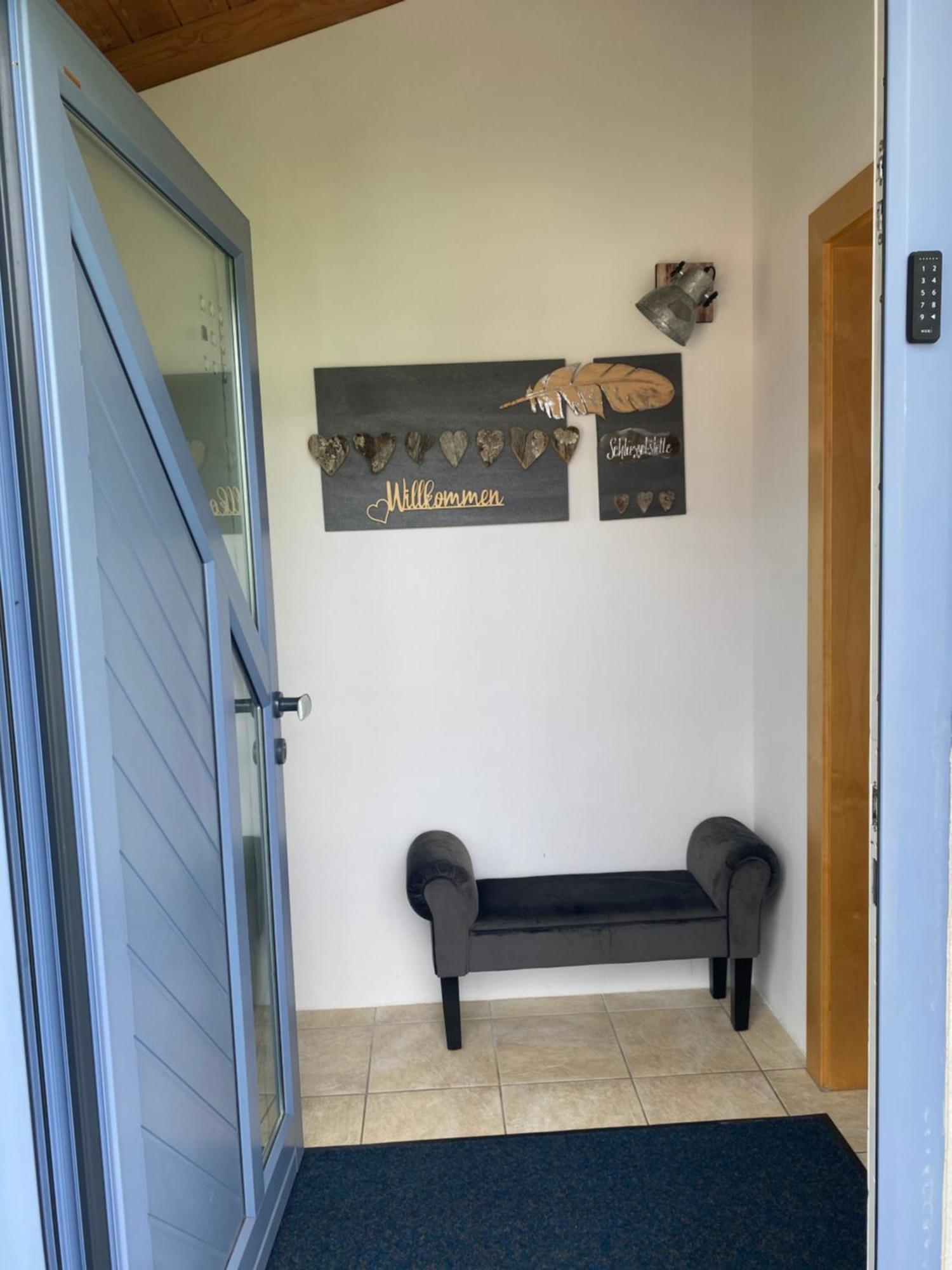 Ferienwohnung Mark-Oehmen Imst Esterno foto